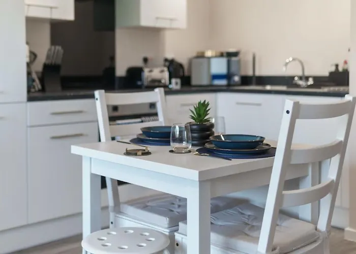 Lovely 1 Bed Manchester Apartment - Sleeps 3