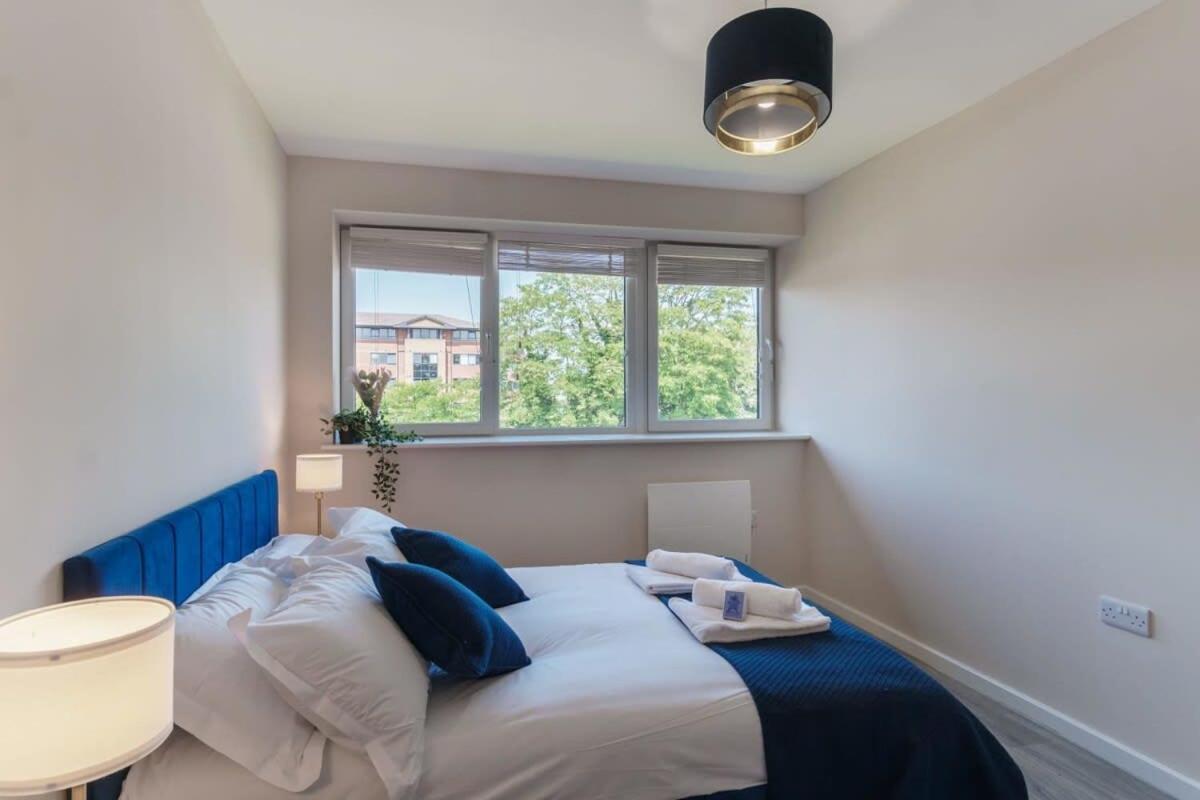 Lovely 1 Bed - Sleeps 3 Apartment *